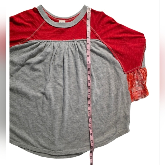 XS Free People We The Free Friday Fever Red & Gray Boho Top with Floral Sleeves - Picture 12 of 13